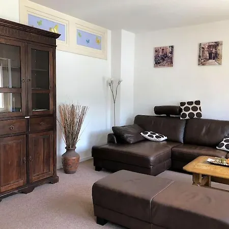 Semesterbostad Schwanennest